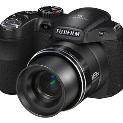 FujiFilm FinePix S2950 (FinePix S2990)